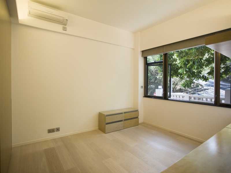 photo 6 — 18-24 Bisney Road, Pok Fu Lam
