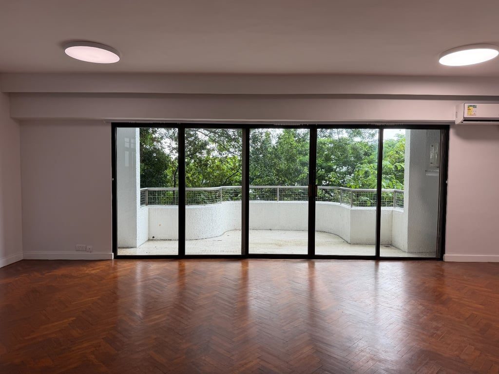 photo 2 — Pine Grove, Pok Fu Lam