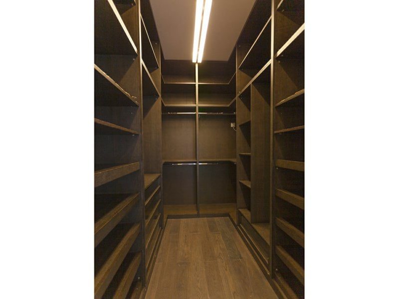 photo 13 — Woodbury Court, Pok Fu Lam