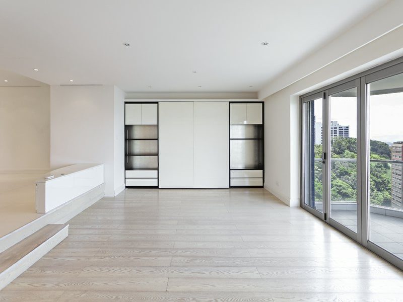photo 2 — Woodbury Court, Pok Fu Lam