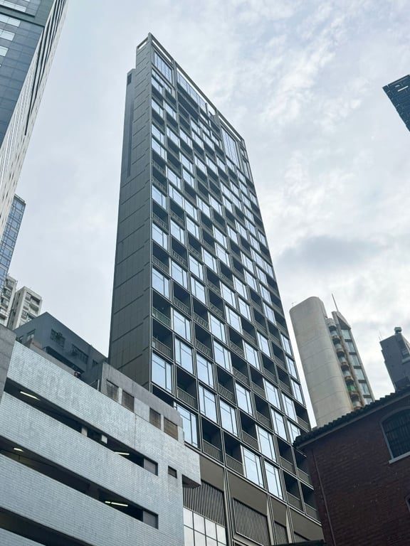 photo 9 — One Chancery, Central
