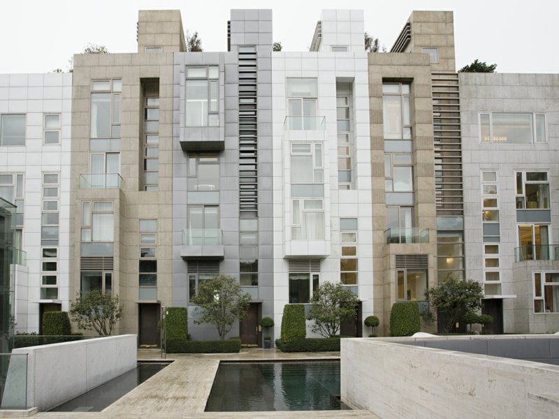 photo 2 — 3 Plunkett's Road, The Peak