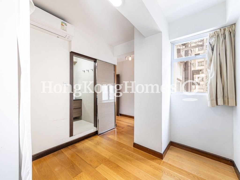 Second Ensuite Bedroom — Nikken Heights, Mid-levels West