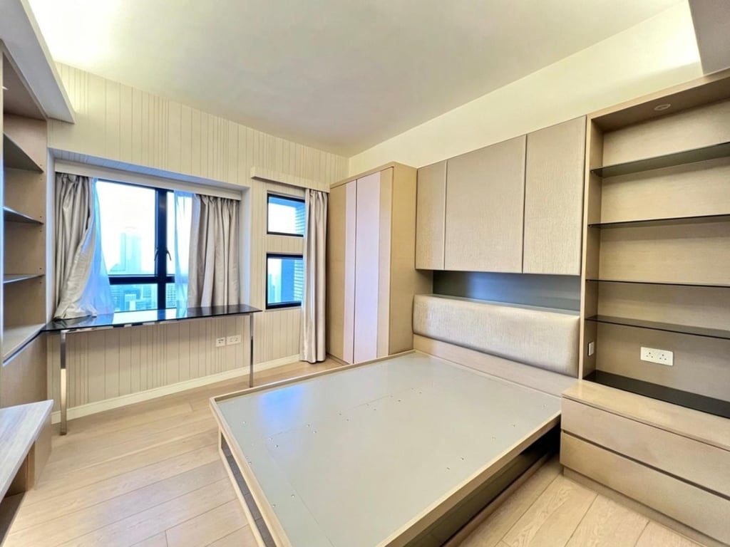 photo 5 — Birchwood Place, Mid Levels Central