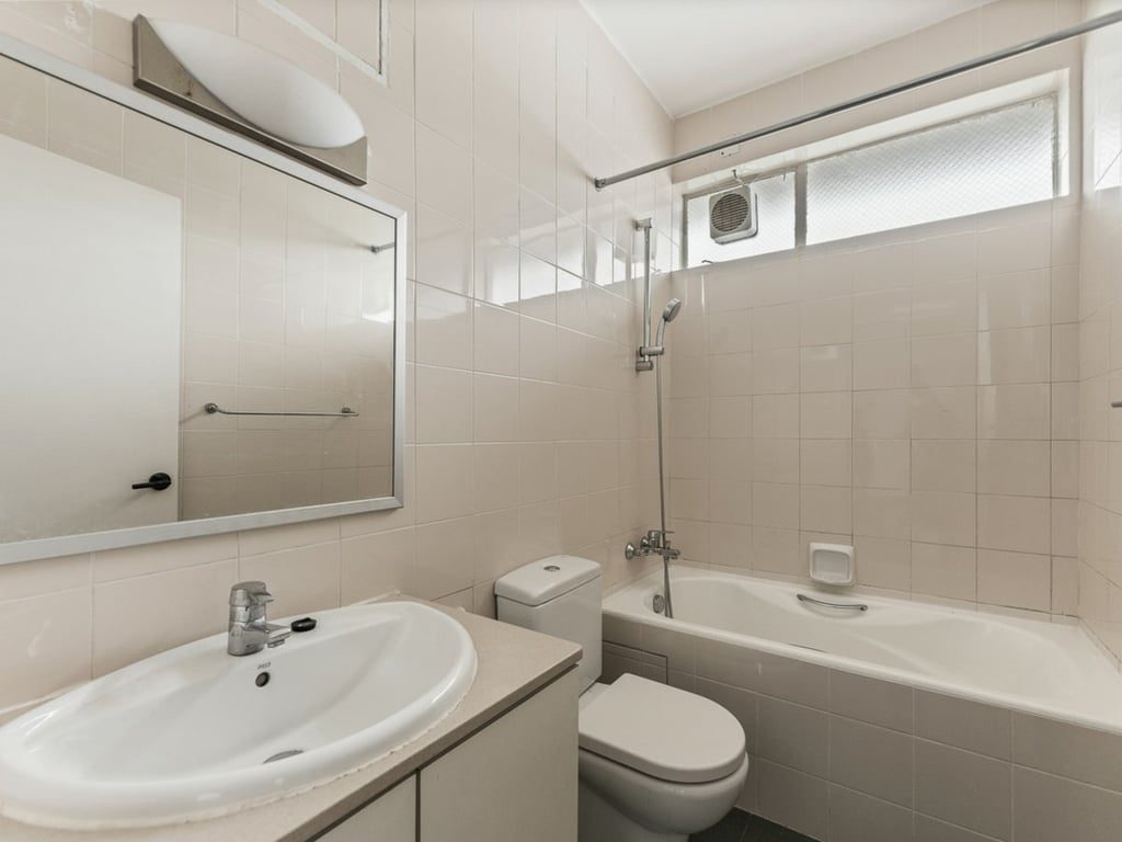 photo 11 — Deepdene, Deep Water Bay