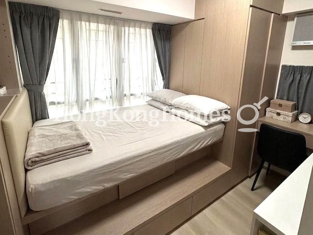 Third Bedroom — Robinson Heights III, Mid-levels West