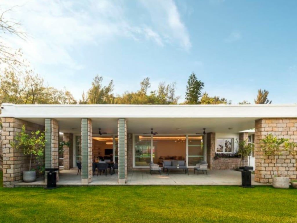 16 Big Wave Bay Road