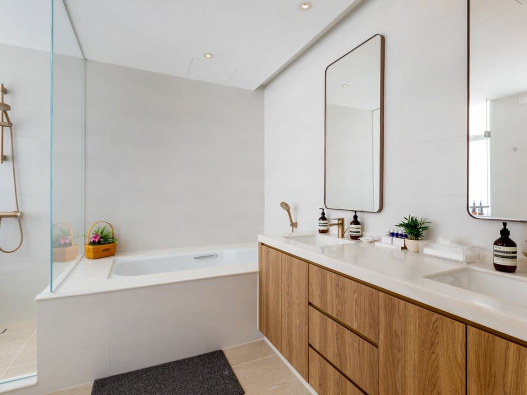 photo 6 — 16 Big Wave Bay Road, Shek O