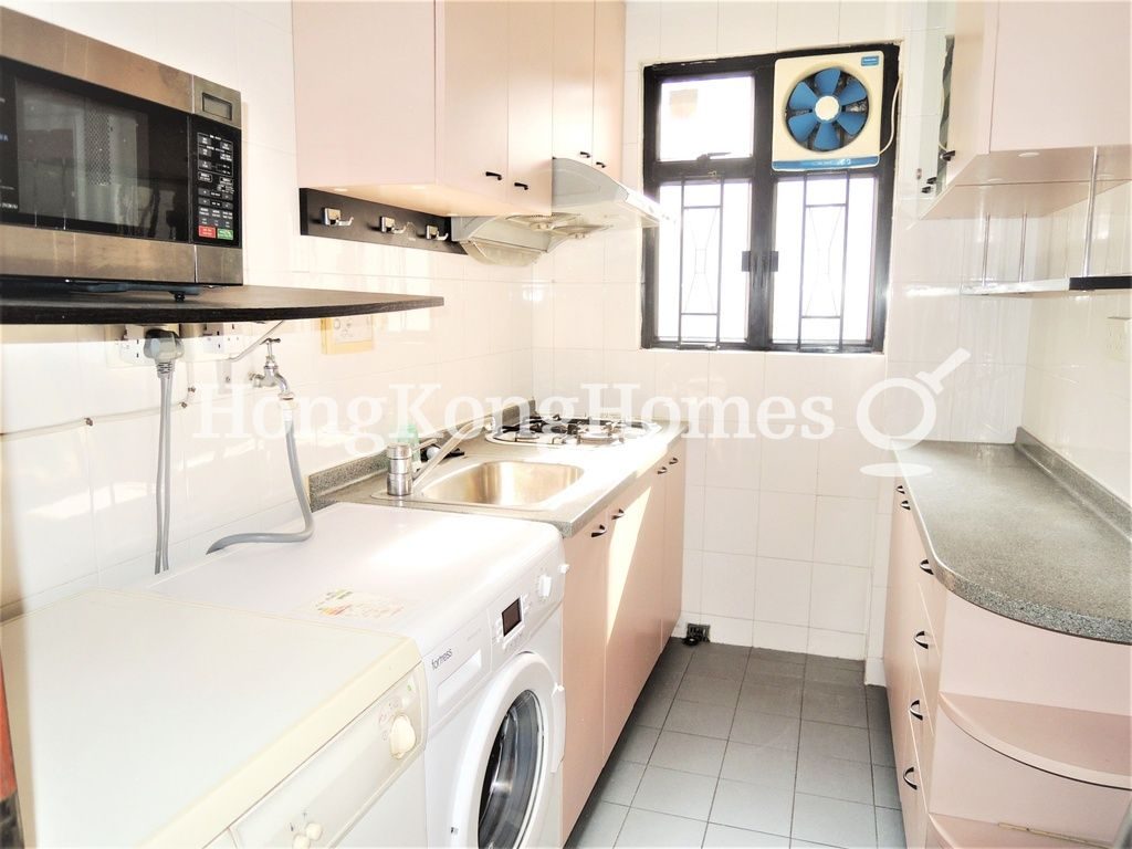Kitchen — The Grand Panorama III, Mid-levels West