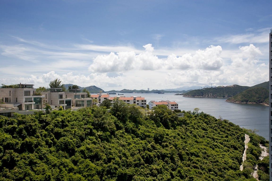 photo 2 — South Bay Towers, South Bay