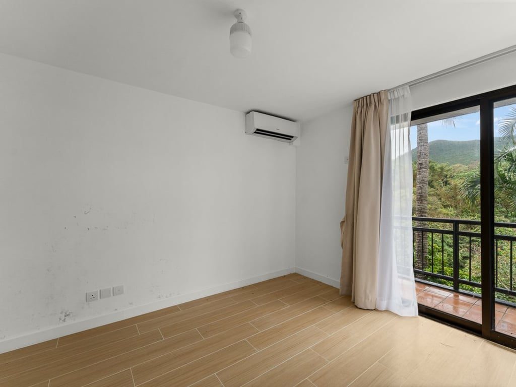 photo 10 — Fairway Vista, Clear Water Bay