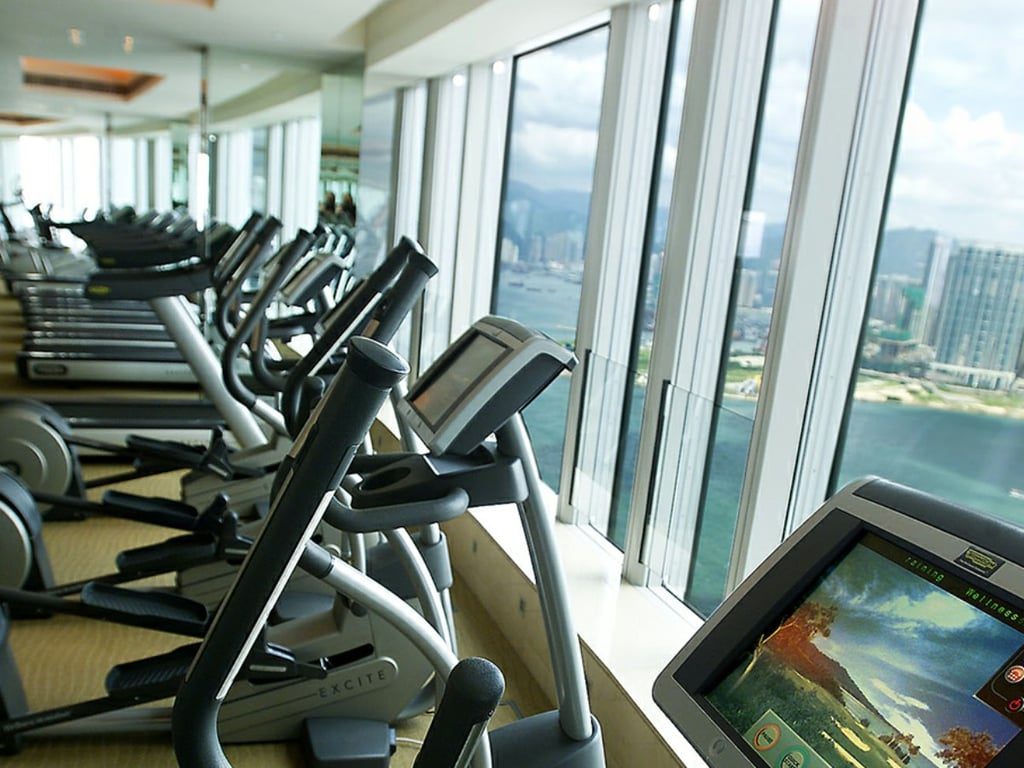 photo 4 — Four Seasons Place, Central