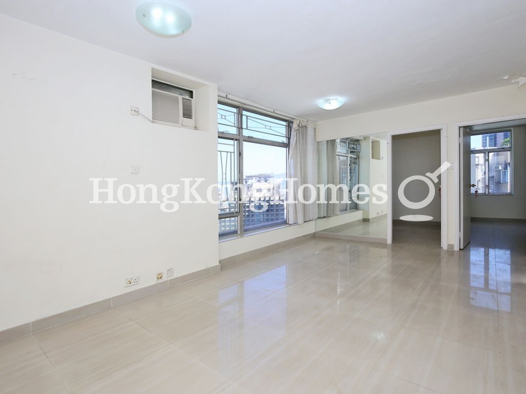 Living and Dining Room — Harbour Heights - Tower 02, Sung Fung Court, North Point