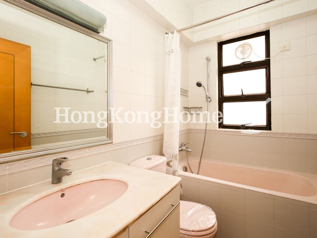 Master Bathroom — Hawthorn Garden, Happy Valley