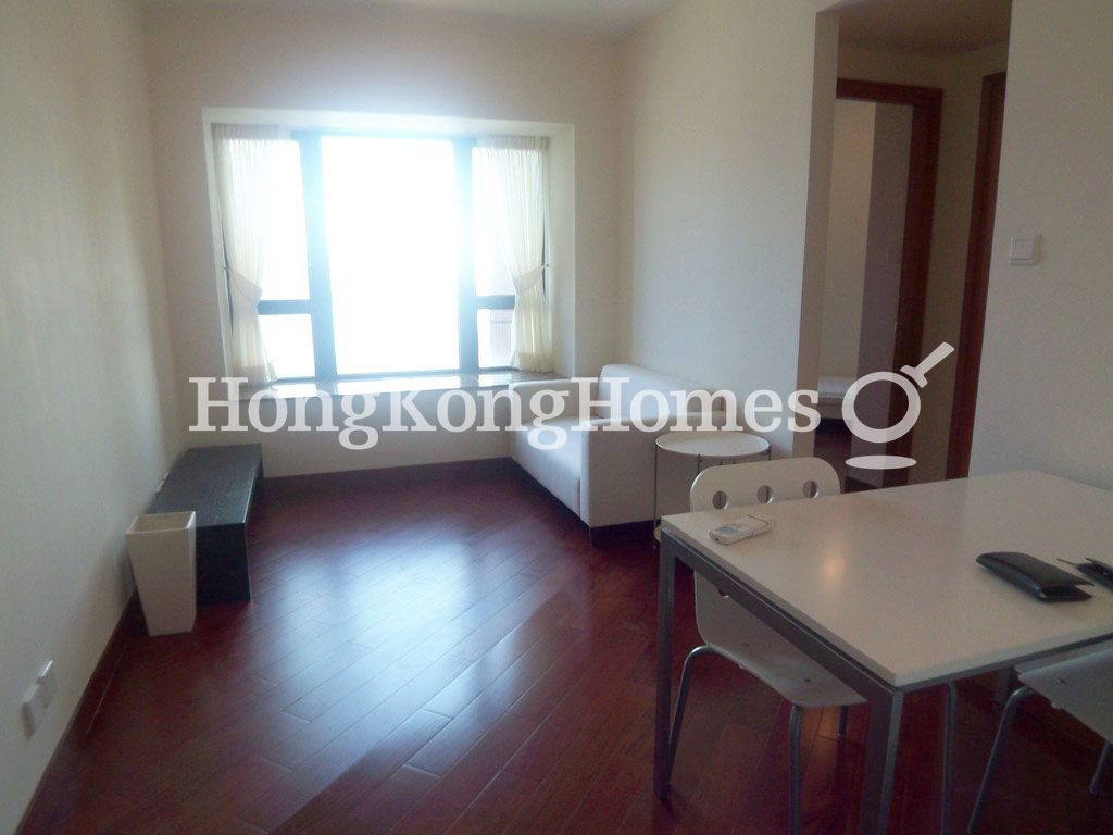Living and Dining Room — The Arch - Block 1A (Sun Tower), Tsim Sha Tsui