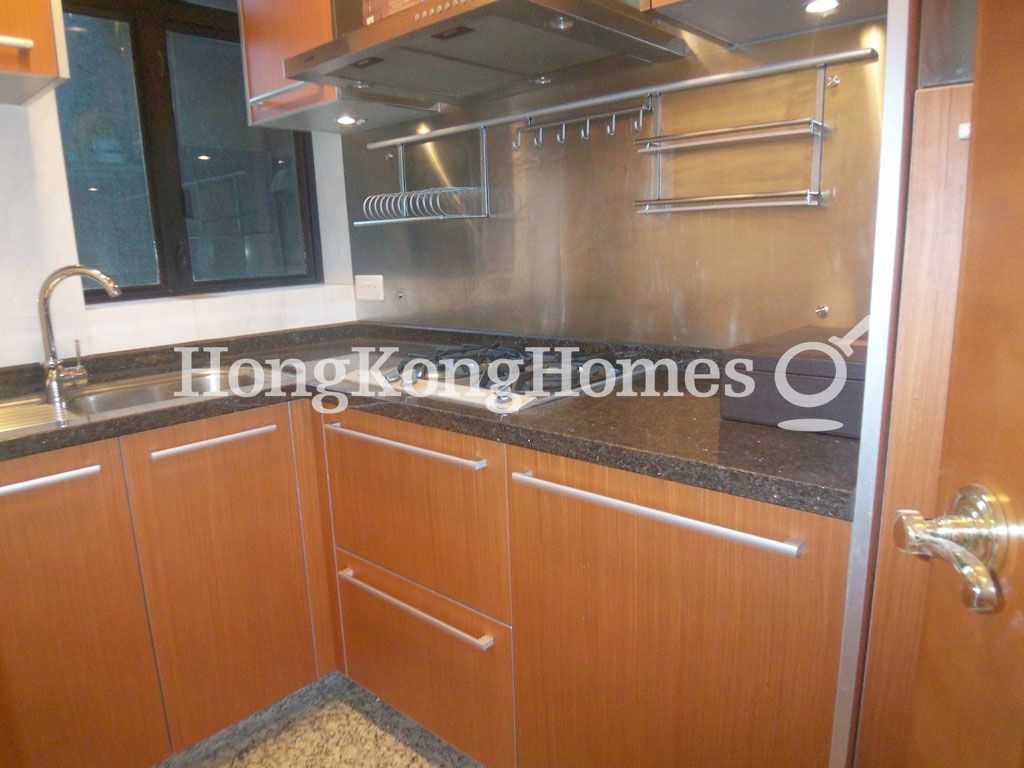 Kitchen — The Arch - Block 1A (Sun Tower), Tsim Sha Tsui