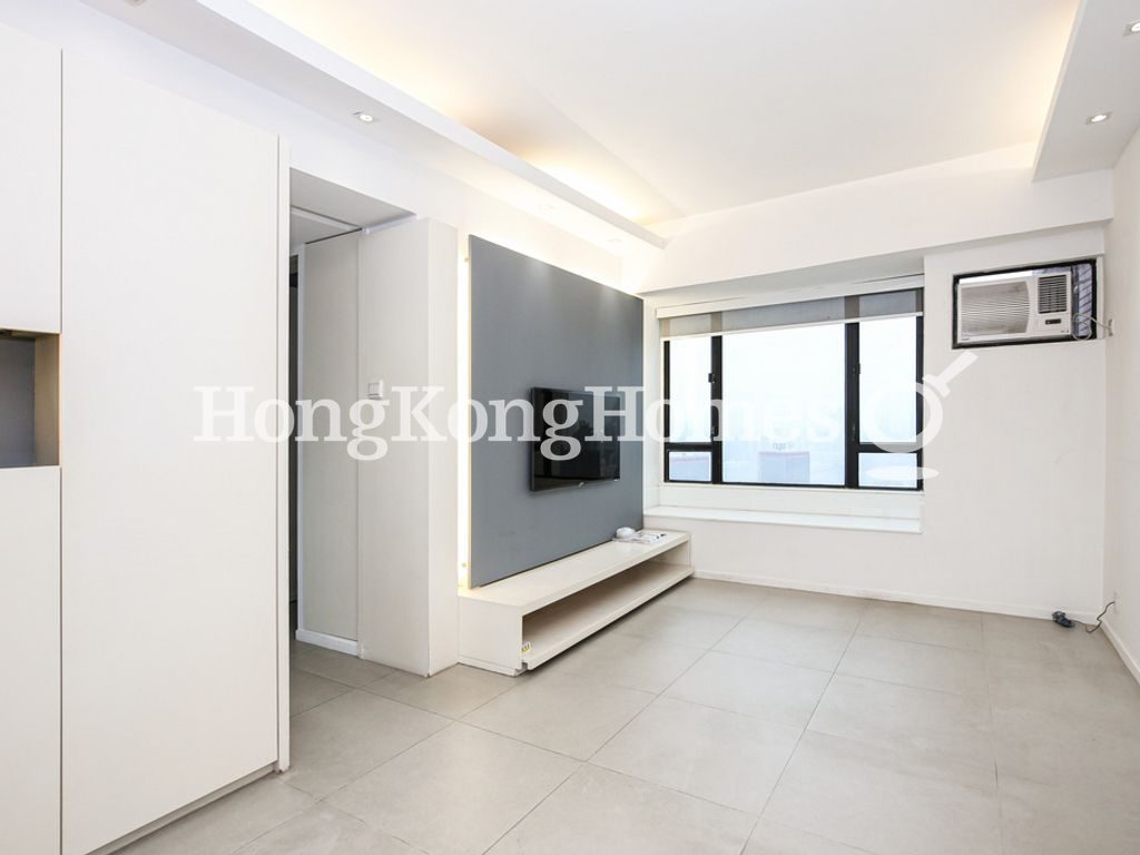 Living and Dining Room — Ying Piu Mansion, Mid-levels West