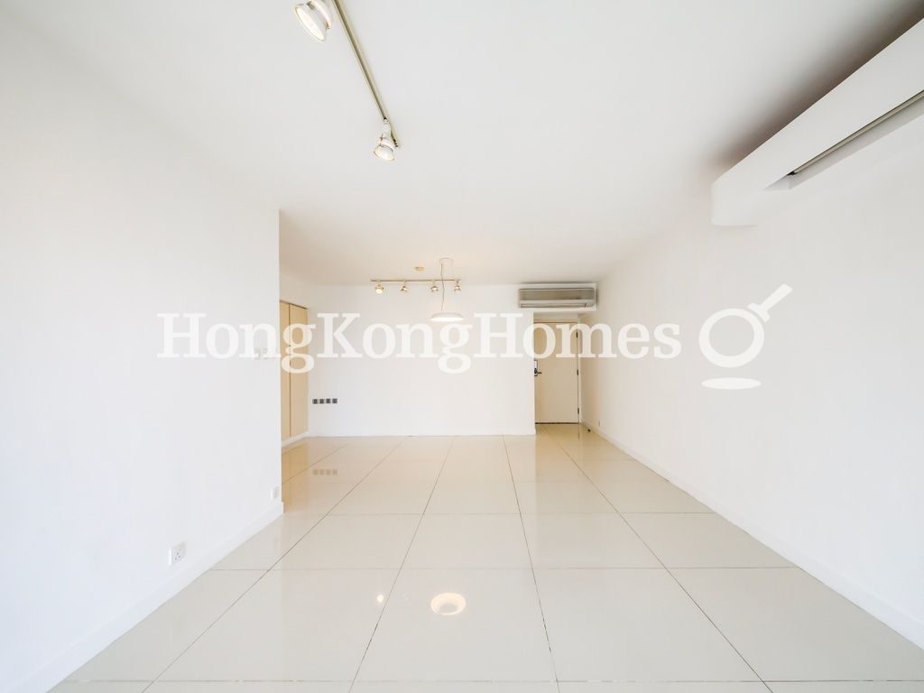 Living and Dining Room — Baguio Villa - Block 26, Pokfulam