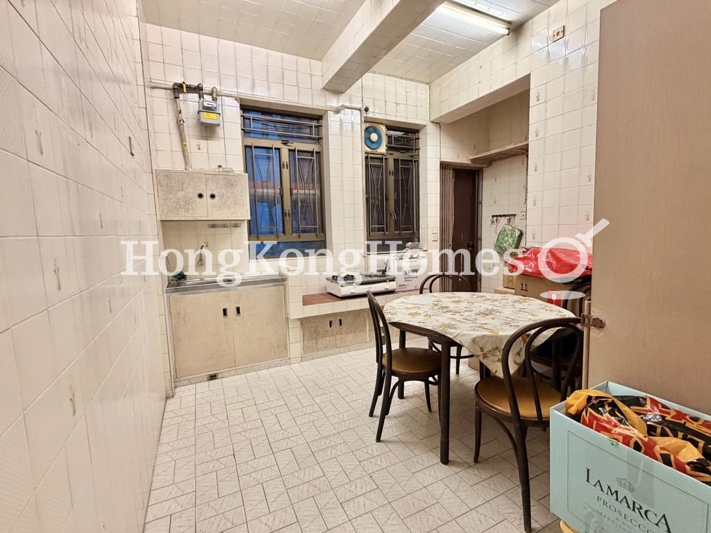 Kitchen — Best View Court, Mid-levels Central