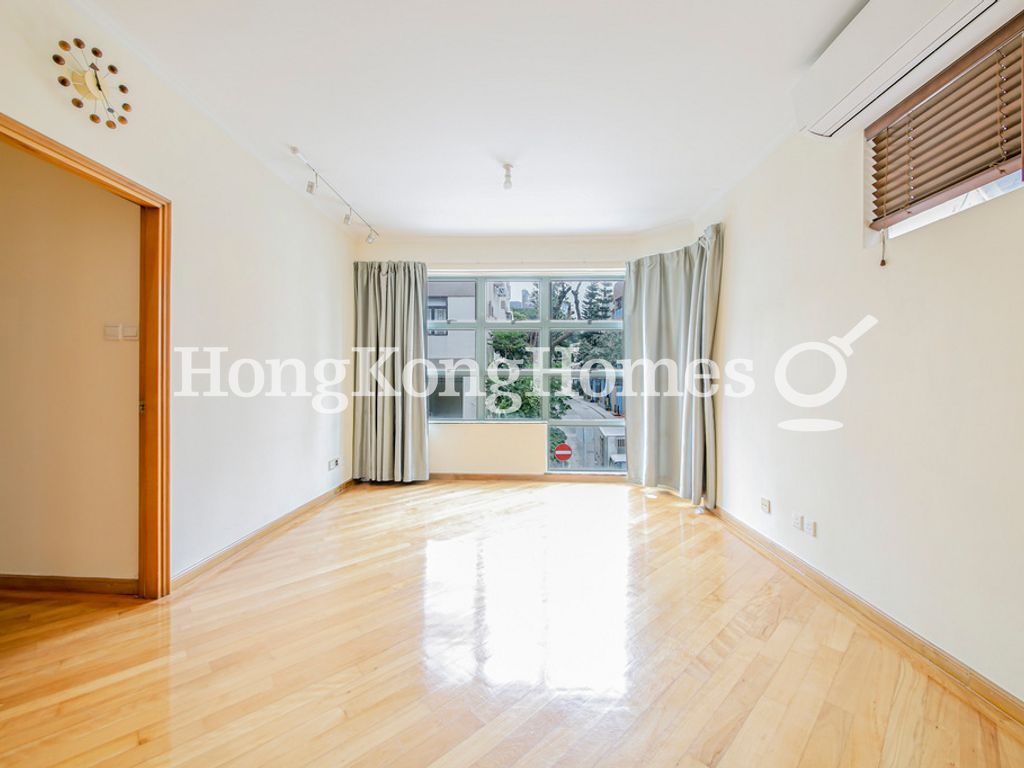 Living and Dining Room — Bisney Terrace, Pokfulam