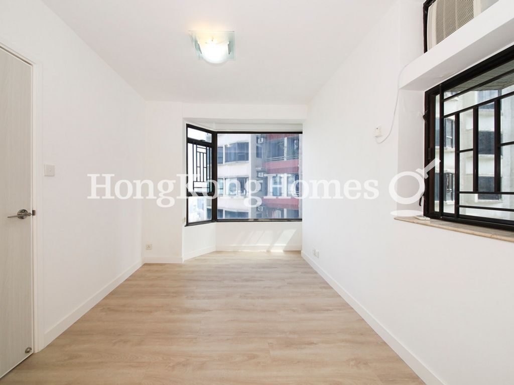 Master Bedroom — Euston Court - Block 01, Mid-levels West