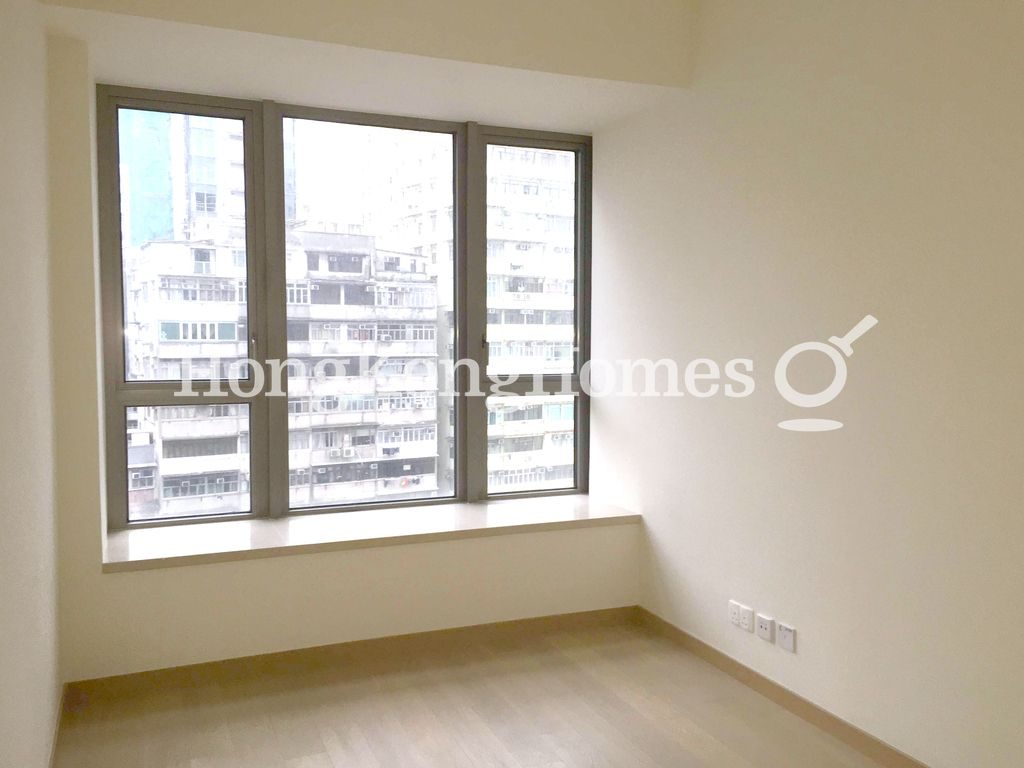 Master Bedroom — Grand Austin - Tower 2A, Tsim Sha Tsui