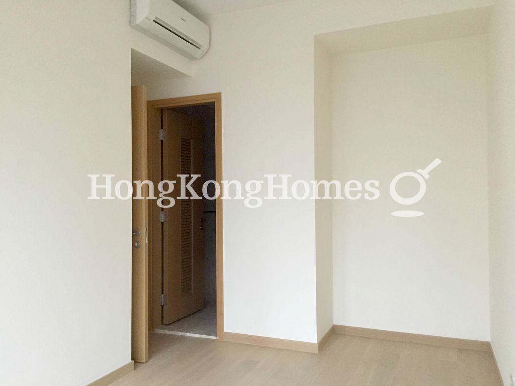 Master Bedroom — Grand Austin - Tower 2A, Tsim Sha Tsui