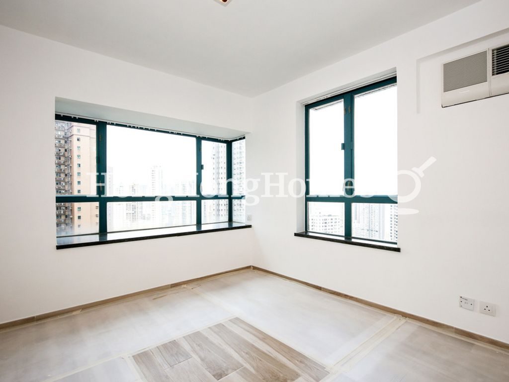 Master Bedroom — Prosperous Height, Mid-levels West