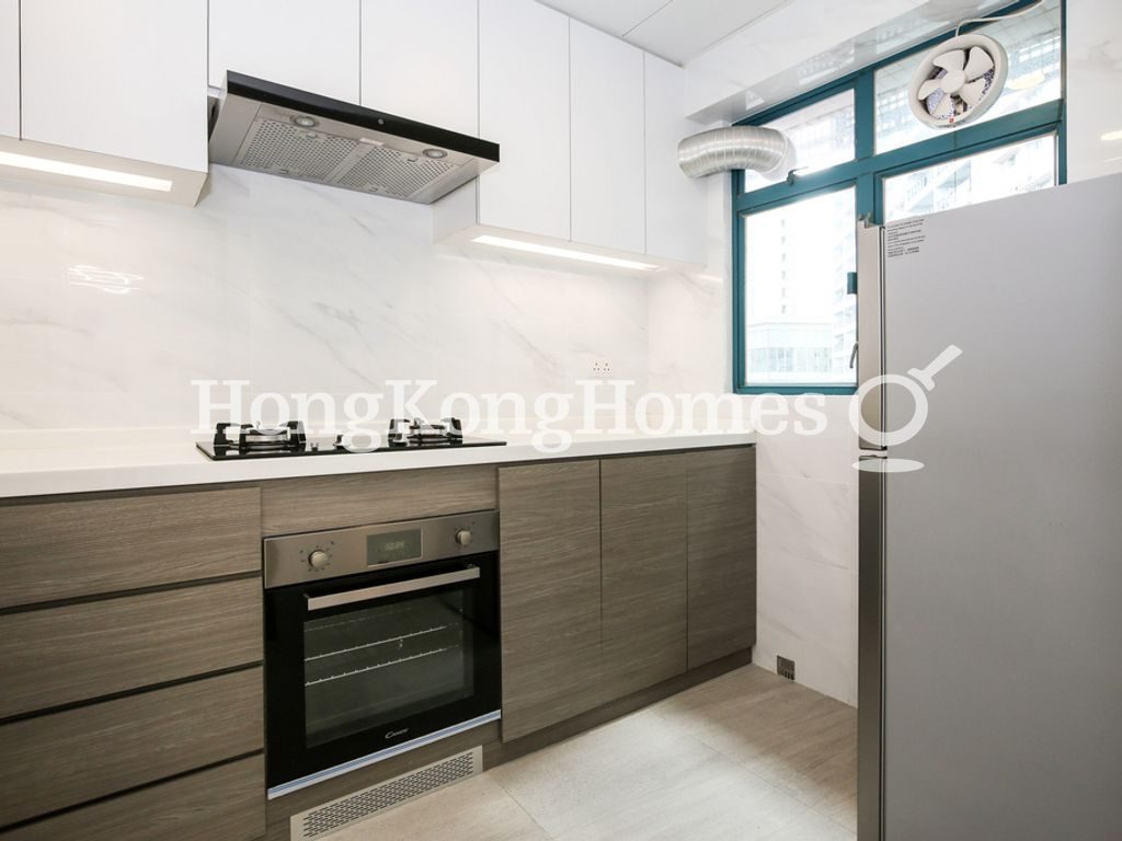 Kitchen — Prosperous Height, Mid-levels West