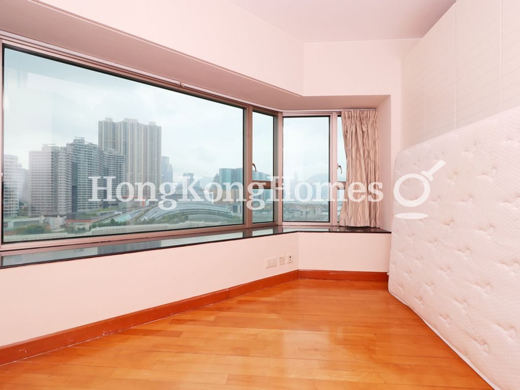 Master Bedroom — Sorrento Tower - 6, Tsim Sha Tsui