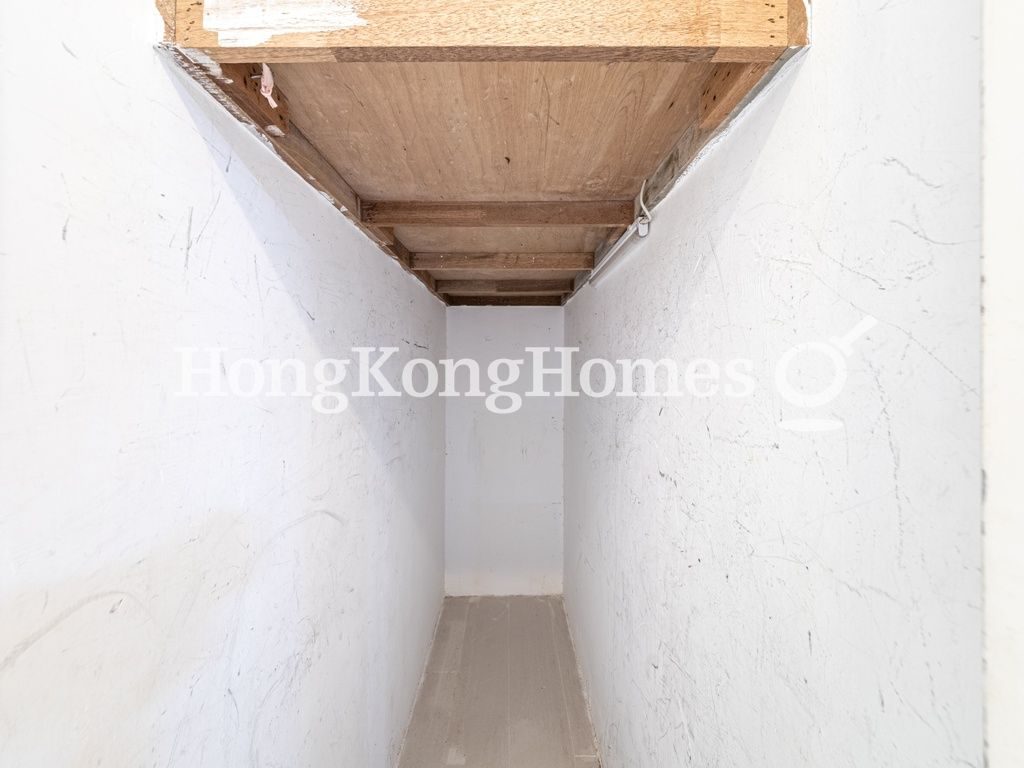 Store Room — The Grand Panorama III, Mid-levels West