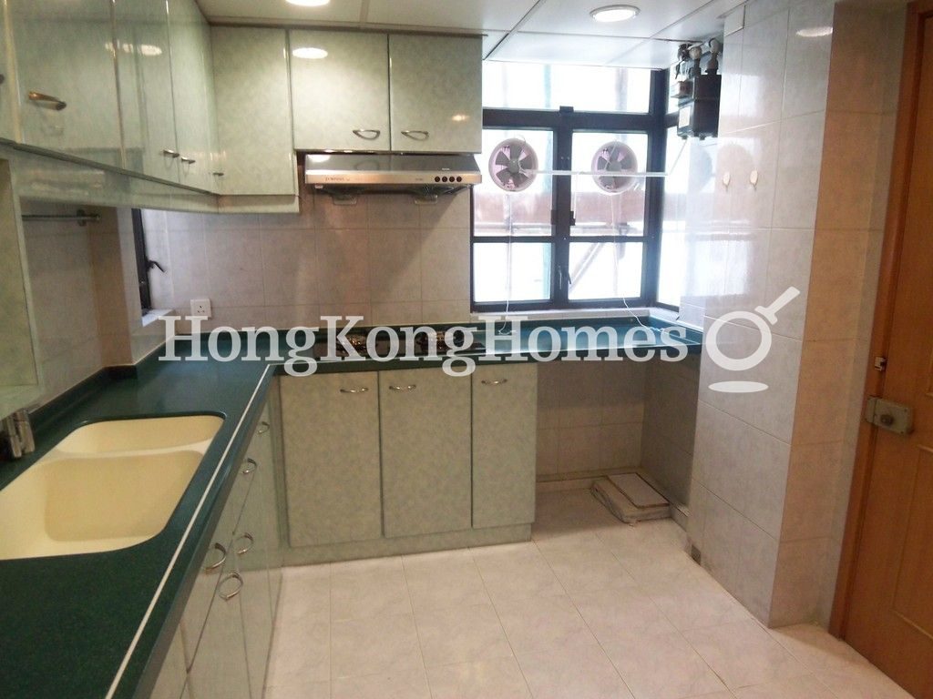 Kitchen — Victoria Tower, North Point Hill
