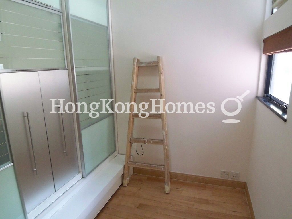 Third Bedroom — Victoria Tower, North Point Hill
