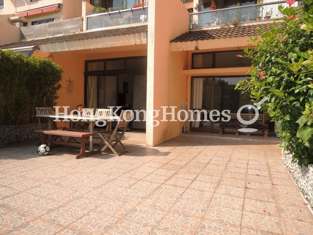 Private Terrace — Phase 1 - Beach Village - Seabird Lane - Block 03, Discovery Bay