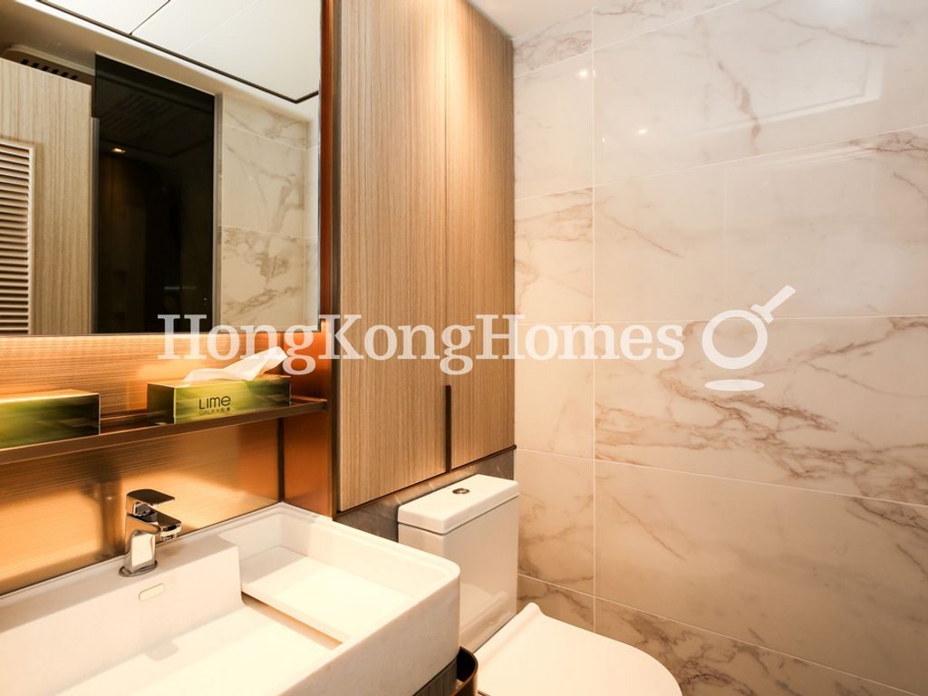 Guest Bathroom — Lime Gala - Tower 1A, Shau Kei Wan