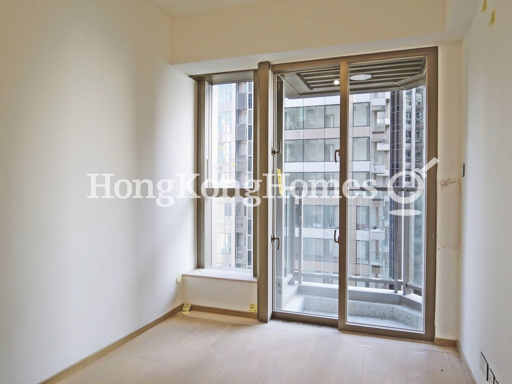 photo 4 — Harbour Glory - Tower 6, North Point
