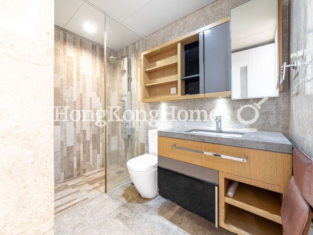 Guest Bathroom — Lime Habitat, North Point