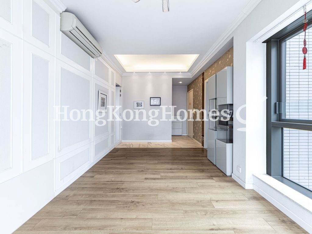 Living and Dining Room — Lime Habitat, North Point