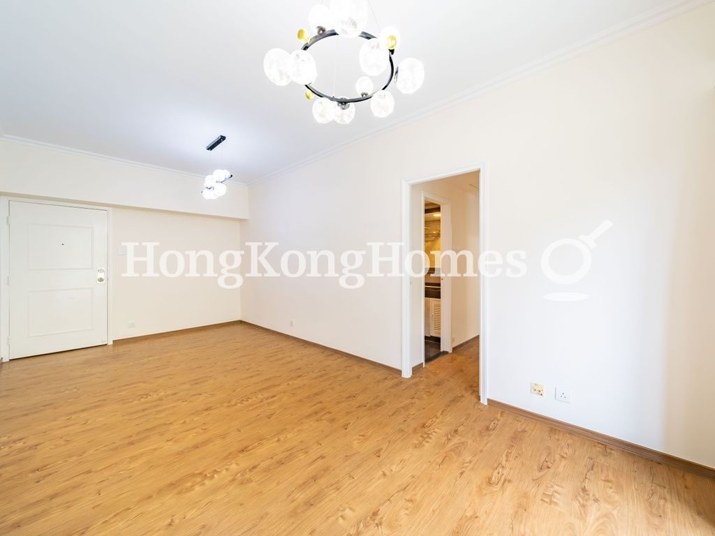 Living and Dining Room — Scenecliff I, Mid-levels West