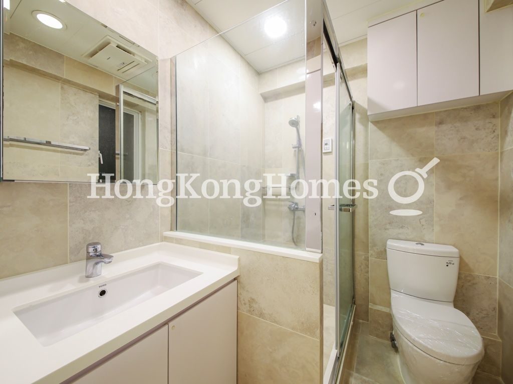 Bathroom — Nam Hung Mansion - Block A, Western / Kennedy Town