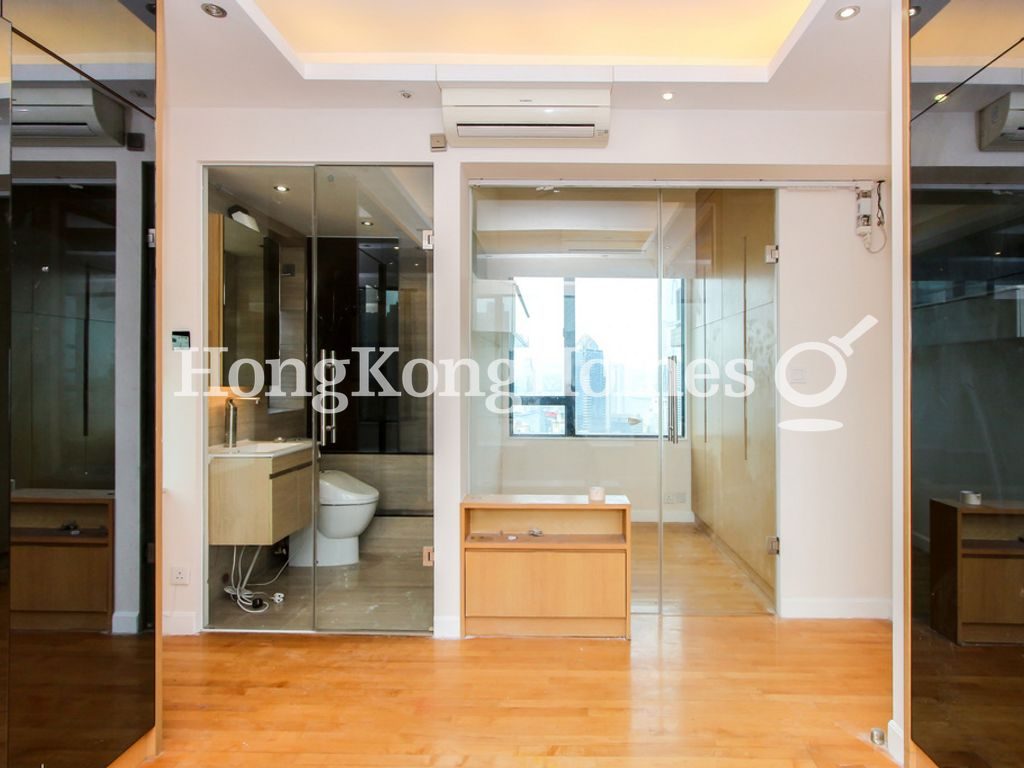 Master Bedroom — Ying Piu Mansion, Mid-levels West