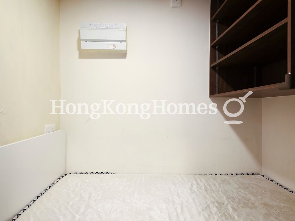 Maid's Room — Ying Piu Mansion, Mid-levels West