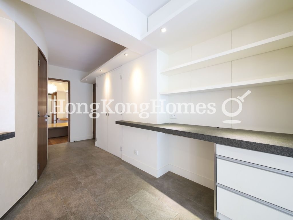 Living and Dining Room — Hanwin Mansion, Mid-levels West