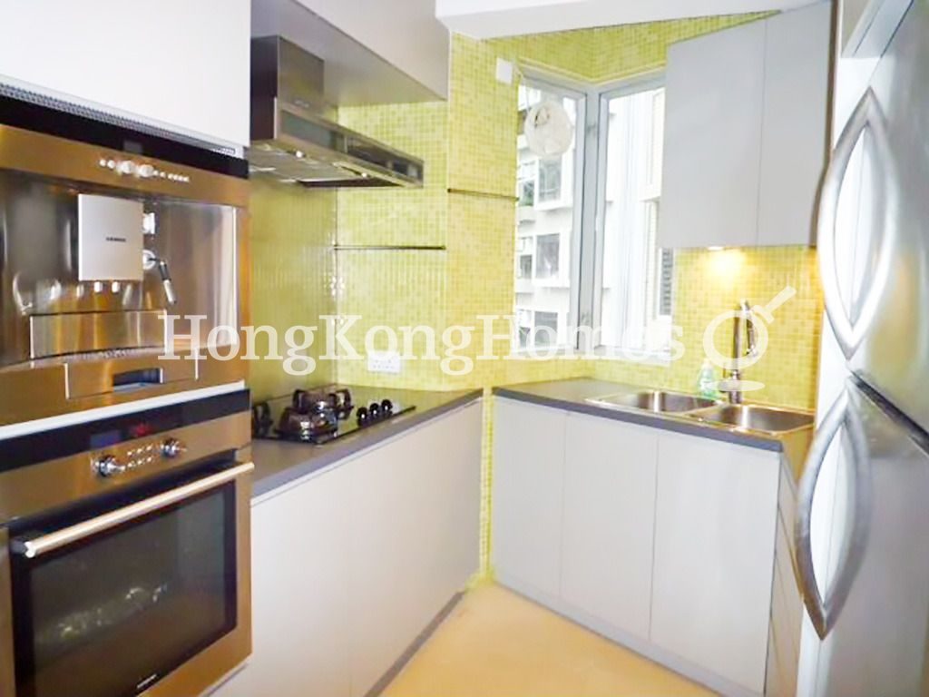 Kitchen — Jing Tai Garden Mansion, Mid-levels West