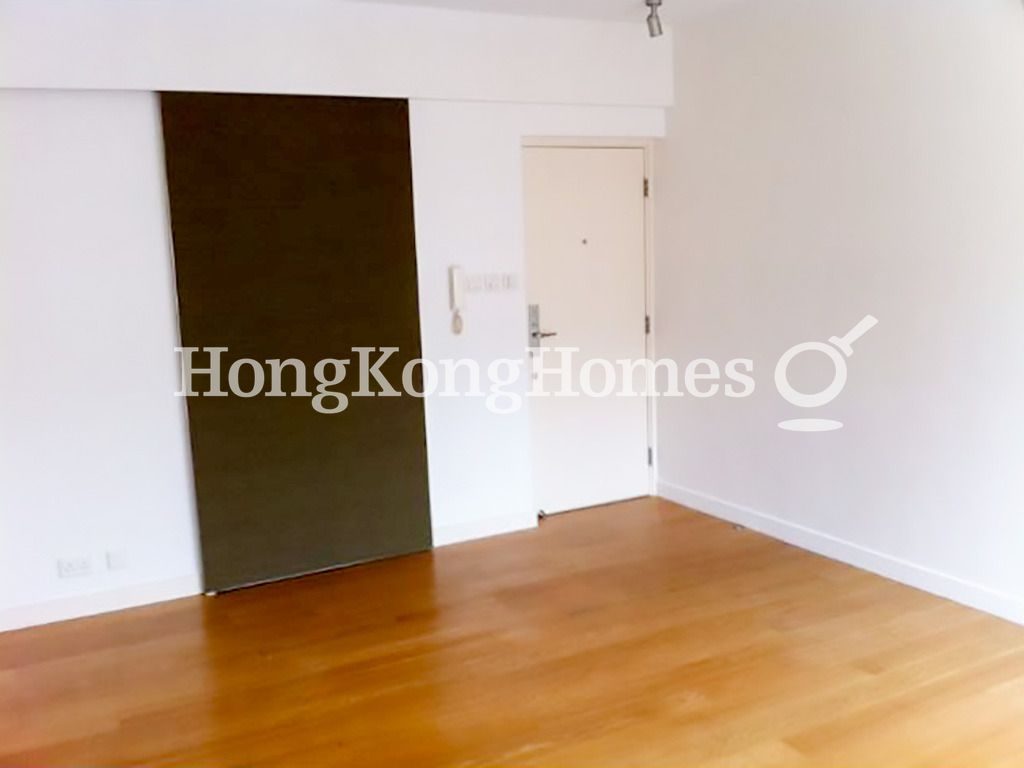 Living and Dining Room — Jing Tai Garden Mansion, Mid-levels West