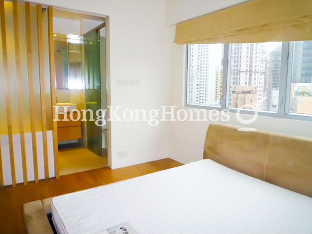 Master Bedroom — Jing Tai Garden Mansion, Mid-levels West
