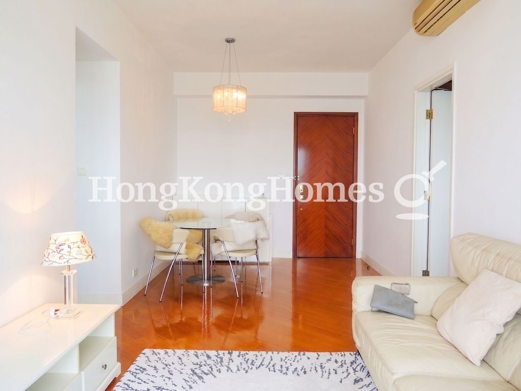 Living and Dining Room — Residence Bel-air - Phase 04, Peak Tower 08, Pokfulam