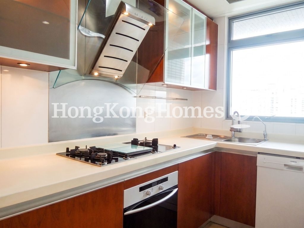 Kitchen — Residence Bel-air - Phase 04, Peak Tower 08, Pokfulam