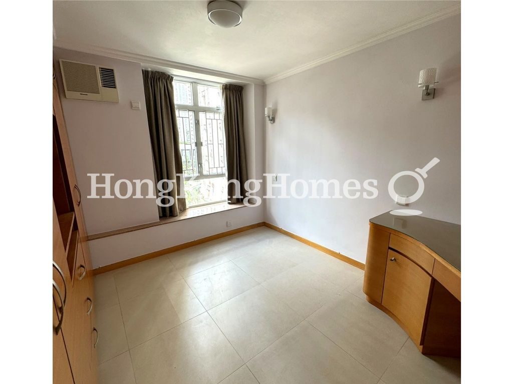 Master Bedroom — Taikoo Shing - Lotus Mansion, Taikoo Shing
