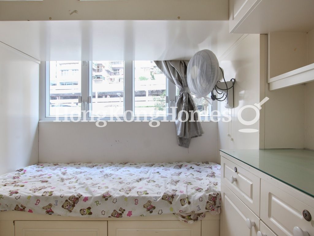 Maid's Room — Dragon View, North Point